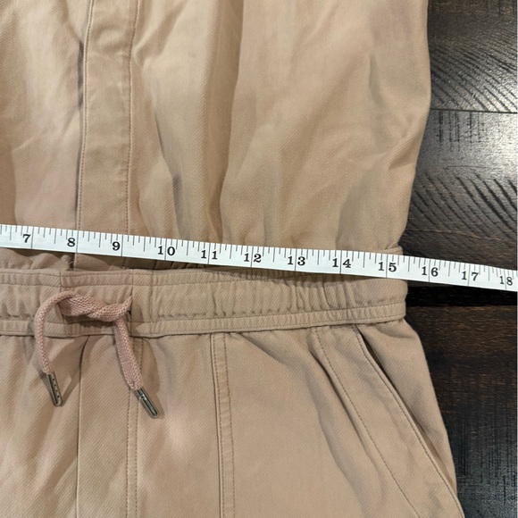 Athleta Farallon Sleeveless Romper Mocha Latte Athleisure Size M - Picture 6 of 11
